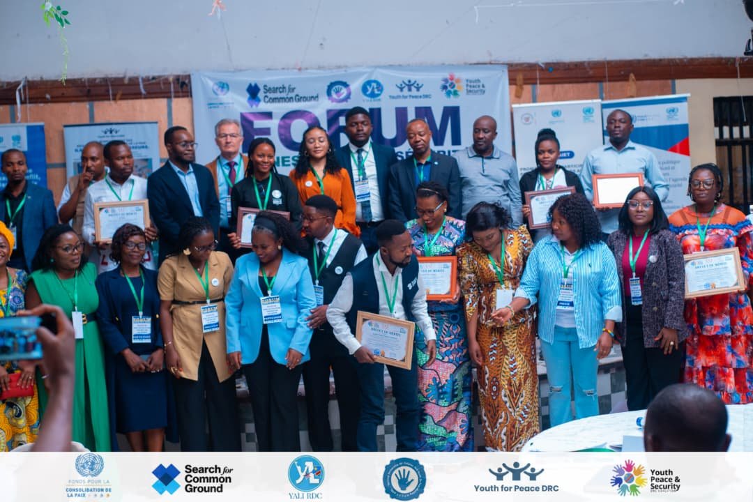 Les jeunes au cœur des solutions pour la paix : le REJADH présente l’initiative « Amani na Usalama ni Jukumu Letu » lors du Forum provincial JPS de Bukavu